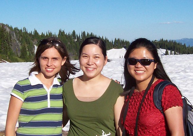 A blue and white logo for suffix design.